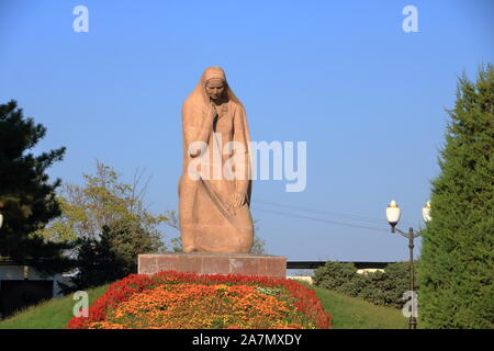 Eternal flame, Monument Bratskiye Mogily in Tashkent in Uzbekistan Stock Photo