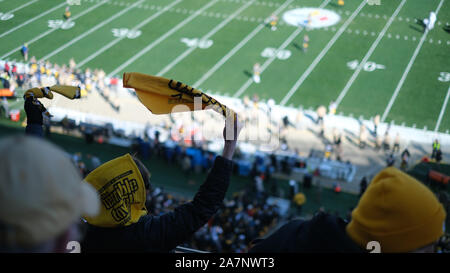 Pittsburgh, PA, USA. 3rd Nov, 2019. Terrible Towel during the Pittsburgh Steelers vs Indianapolis Colts at Heinz Field in Pittsburgh, PA. Jason Pohuski/CSM/Alamy Live News Stock Photo