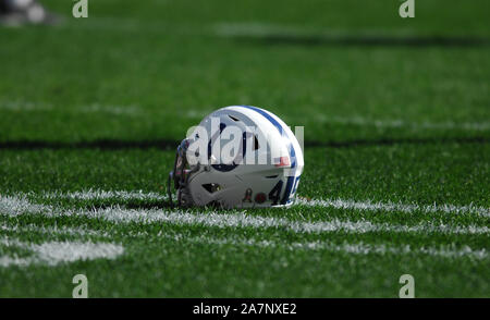 Pittsburgh, PA, USA. 3rd Nov, 2019. Colts helmet during the Pittsburgh Steelers vs Indianapolis Colts at Heinz Field in Pittsburgh, PA. Jason Pohuski/CSM/Alamy Live News Stock Photo