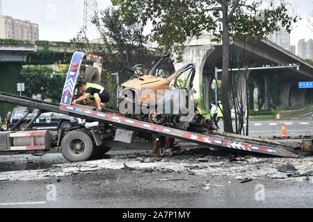 View of debris of the self-igniting car in Chengdu city, southwest China¯s Sichuan province, 5 August 2019.   A car self-ignites itself and explodes i Stock Photo