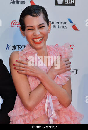 【Kiko Mizuhara×OPENING CEREMONY】PVCドレス kiko-mizuhara-attends-the-