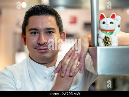 Munich, Germany. 30th Oct, 2019. The chef Tohru Nakamura stands in his kitchen of the restaurant 'Werneckhof' in the district Schwabing. Nakamura has been named 'Chef of the Year' by the restaurant guide 'Gault&Millau'. Credit: Peter Kneffel/dpa/Alamy Live News Stock Photo