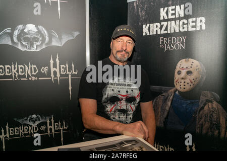 DÜSSELDORF-NEUSS, GERMANY - November 2nd 2019: Ken Kirzinger (*1959, Canadian actor and stuntman -  Jason Voorhees  in Freddy vs. Jason, Wrong Turn 2: Dead End,  Joy Ride 3) at Weekend of Hell 2019 Stock Photo