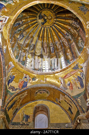 ISTANBUL TURKEY CHURCH OF THE HOLY SAVIOUR IN CHORA BYZANTINE GREEK ORTHODOX MOSAICS DEPICTING EVENTS IN THE BIBLE THE DOME WITH CHRIST AND THE SAINTS Stock Photo
