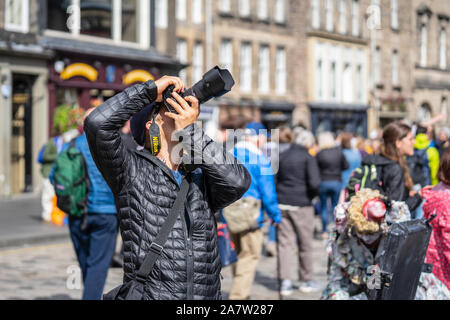 Edinburgh, Scotland, August 18th 2019.Landscape and cityscape photographer taking pictures at free public event Stock Photo