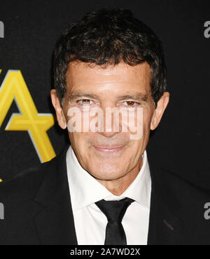 BEVERLY HILLS, CA - NOVEMBER 03: Antonio Banderas attends the 23rd Annual Hollywood Film Awards at The Beverly Hilton Hotel on November 03, 2019 in Beverly Hills, California. Stock Photo