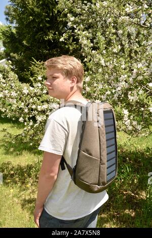 sunny bag solar backpack