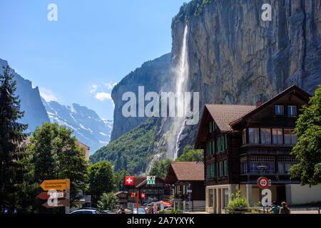 Staubbach Falls, Lauterbrunnen, Switzerland Stock Photo