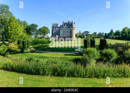 France, Maine et Loire, Brissac Loire Aubance, Chateau de Brissac and park // France, Maine-et-Loire (49), Brissac Loire Aubance, parc et château de B Stock Photo