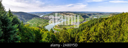 panorama of the Fünfseenblick, Five Lakes View of Detzem on the Moselle, Germany, view from above to Pölich in the centre and Mehring on the left Stock Photo