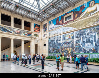 Diego Rivera mural. The Detroit Industry Murals by Diego Rivera (1886-1957) in the Rivera Court, Detroit Institute of Arts, Detroit, Michigan, USA Stock Photo