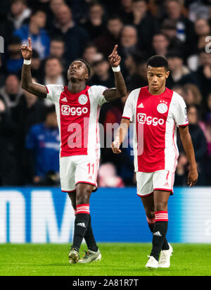 London, UK. 05th Nov, 2019. Ajax Quincy Promes no 11 after scoring second goal for his club during the UEFA Champions League group match between Chelsea and Ajax at Stamford Bridge, London, England on 5 November 2019. Photo by Andrew Aleksiejczuk/PRiME Media Images. Credit: PRiME Media Images/Alamy Live News Stock Photo