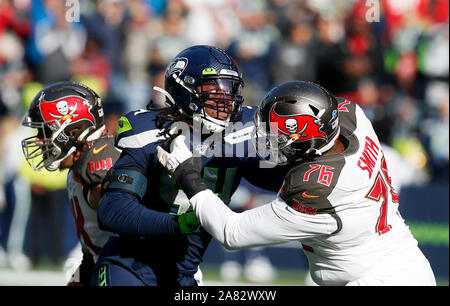 Photo: Seahawks defensive tackle Quinton Jefferson (99) celebrates