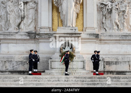 ROME, ITALY - OCTOBER 13, 2019: The changing of the guard at the Tomb of the Unknown Soldier, in the Victor Emmanuel II National Monument, in Rome, It Stock Photo