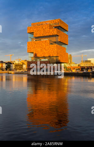 Exterior of MAS (Museum Aan de Stroom) tower clad in red Indian sandstone - Antwerp, Belgium. Stock Photo