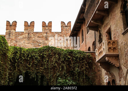 The picture from the center of the ancient city of Verona in Italy. The old historic houses and the balcony of Juliet at Juliet´s house. The main sigh Stock Photo