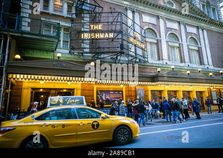 Movie lovers enter the Belasco Theatre to view the Netflix film “The Irishman” on Saturday, November 2, 2019. The streaming service Netflix is showing their film at the Broadway theater prior to its release on its streaming platform on November 27.(© Richard B. Levine) Stock Photo