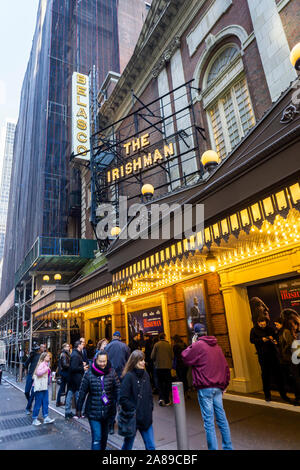 Movie lovers enter the Belasco Theatre to view the Netflix film “The Irishman” on Saturday, November 2, 2019. The streaming service Netflix is showing their film at the Broadway theater prior to its release on its streaming platform on November 27.(© Richard B. Levine) Stock Photo