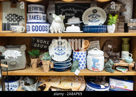 Country Sayings and Kitchen Displays; Buc-ee's Texas Rest Stop & Gift Store. Stock Photo