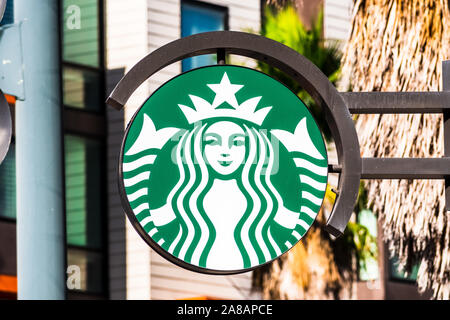 Nov 2, 2019 San Francisco / CA / USA - Starbucks logo at the entrance to a cafe located in Mission Bay District Stock Photo