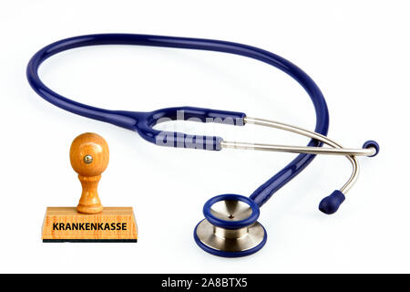 Stethoskop und Stempel mit der Aufschrift Krankenkasse Stock Photo