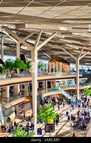 Interior of the Heydar Aliyev International Airport, Baku, Azerbaijan Stock Photo