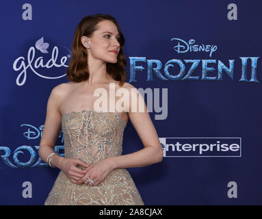 Los Angeles, United States. 07th Nov, 2019. Cast member Evan Rachel Wood attends the premiere of the animated musical comedy 'Frozen II' premiere at the Dolby Theatre in the Hollywood section of Los Angeles on Thursday, November 7, 2019. Storyline: Anna, Elsa, Kristoff, Olaf and Sven leave Arendelle to travel to an ancient, autumn-bound forest of an enchanted land. They set out to find the origin of Elsa's powers in order to save their kingdom. Photo by Jim Ruymen/UPI Credit: UPI/Alamy Live News Stock Photo