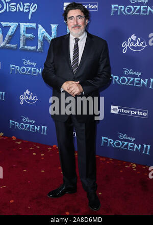 Hollywood, United States. 07th Nov, 2019. HOLLYWOOD, LOS ANGELES, CALIFORNIA, USA - NOVEMBER 07: Alfred Molina arrives at the World Premiere Of Disney's 'Frozen 2' held at the Dolby Theatre on November 7, 2019 in Hollywood, Los Angeles, California, United States. (Photo by Xavier Collin/Image Press Agency) Credit: Image Press Agency/Alamy Live News Stock Photo