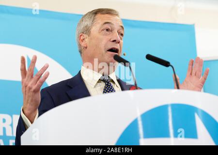 Little Mill, Pontypool, Monmouthshire, Wales - Friday 8th November 2019 - Brexit Party leader Nigel Farage addresses an audience in the south Wales town of Pontypool a strong Labour voting area. Photo Steven May / Alamy Live News  Stock Photo