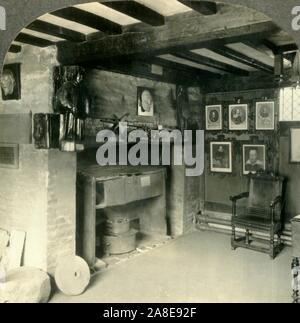 'Living Room in Shakespeare's House, Stratford-on-Avon, Eng.', c1930s. 16th-century half-timbered house on Henley Street, Stratford-upon-Avon, birthplace of William Shakespeare in 1564. From &quot;Tour of the World&quot;. [Keystone View Company, Meadville, Pa., New York, Chicago, London] Stock Photo