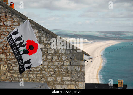 Portland, Dorset, UK. 8th Nov 2019. A Portlander householder flies a flag of remembrance high above the Dorset coast, from where so many allied troops sailed for France in WW2 Credit: stuart fretwell/Alamy Live News Stock Photo