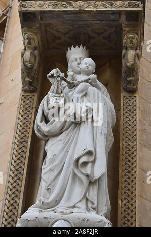 Statue of Madonna and Child, outside Church in Valletta, Malta Stock Photo