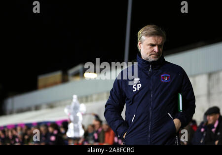 Carlisle United manager Steven Pressley during the FA Cup First Round match at Champion Hill, London. Stock Photo