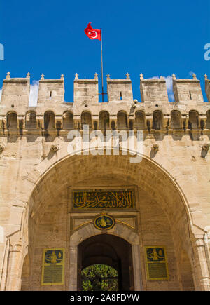 The Gate of Salutation in Topkapi Palace, Istanbul, Turkey. Also known as the Middle Gate or Orta Kapi, it leads to the palace and the Second Court Stock Photo