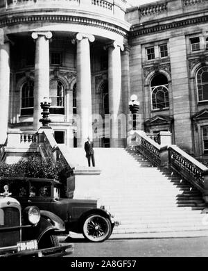 View of the state capitol building in Madison, Wisconsin, ca. 1925. Stock Photo