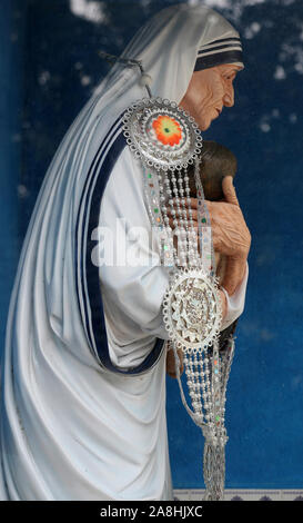 Statue of Mother Teresa Catholic Church in Kumrokhali, West Bengal, India Stock Photo
