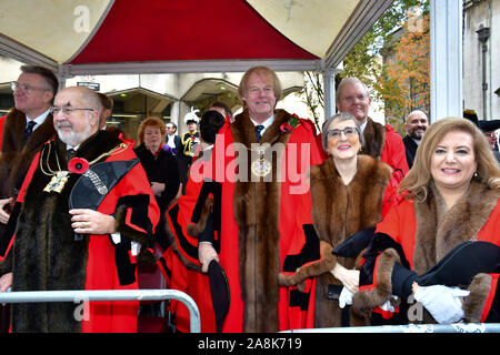 London, UK. 09th Nov, 2019. Feltmakes and Band from Switzerland parade at Lord Mayor's Show assembly at M Restaurant on 9 November 2019, London, UK. Credit: Picture Capital/Alamy Live News Stock Photo