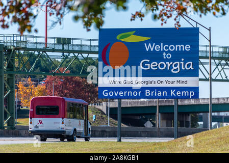 Welcome to Georgia sign along the Interstate 85 outside of Hartsfield-Jackson Atlanta International Airport. (USA) Stock Photo