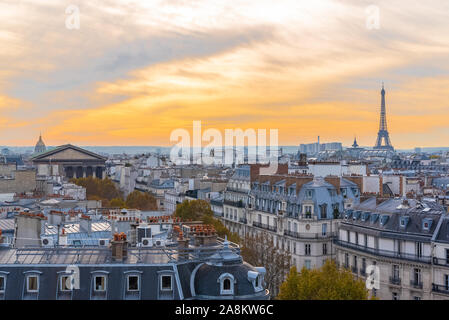 Paris, panorama of the Eiffel tower Stock Photo