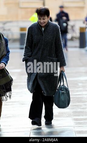 London, UK. 10th Nov, 2019. Caroline Lucas seen arriving to the BBC studios in London to attend the Andrew Marr Show. Credit: Alamy Live News Stock Photo