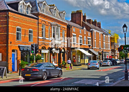 Tarporley village pretty Cheshire Stock Photo - Alamy