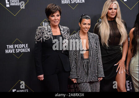 Santa Monica, USA. 10th Nov, 2019. (L-R) TV personalities Kris Jenner, Kourtney Kardashian, Khloé Kardashian, and Kim Kardashian West arrive for the 45th annual E! People's Choice Awards at the Barker Hangar in Santa Monica, California on Sunday, November 10, 2019. Photo by Jim Ruymen/UPI Credit: UPI/Alamy Live News Stock Photo