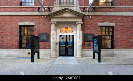 Center for Jewish History, 15 West 16th Street, New York, NY.  exterior of a Yiddish research center, and theater in Manhattan. Stock Photo