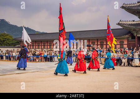 SOUTH KOREA - August 28, 2019: Changing of a guards of king's palace Gyeongbokgung Seoul, South Korea Stock Photo