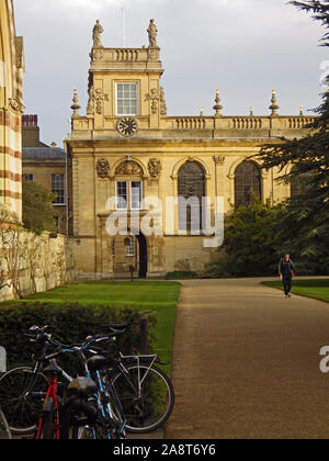 Trinity college chapel tower and clock one of the Oxford University colleges famously used in the Harry Potter films stories by J K Rowling Stock Photo