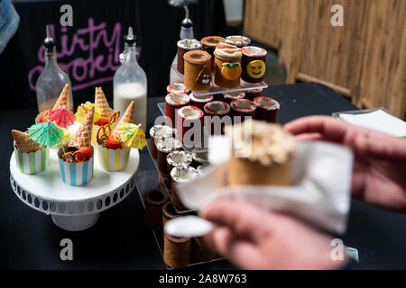 Los Angeles, USA. 10th Nov, 2019. Desserts are shown at 'Dessert Goals' held in Los Angeles, the United States, Nov. 10, 2019. Credit: Qian Weizhong/Xinhua/Alamy Live News Stock Photo