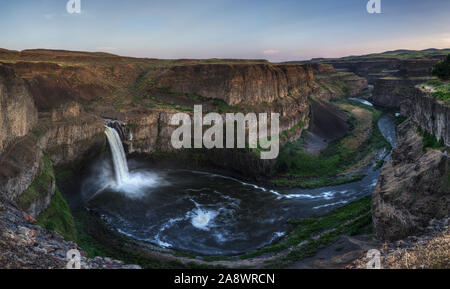 Panorama of Palouse falls in Eastern Washington. Stock Photo