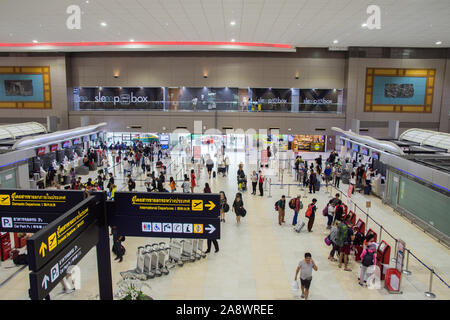 Bangkok,Thailand - Oct 29,2019 : Passengers are queuing to check in at the counter in Don Mueang International Airport. Stock Photo