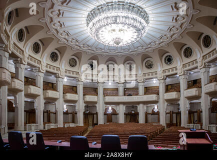 View of the Rosetti Hall in the inside of the Palatul Parlamentului (Palace of Parliament) in Bucharest, Romania. Stock Photo