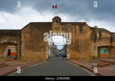 View of Puerta de la Misericordia (The Gate of Mercy) - the first gate of the Colonial City in Santo Domingo, Dominican Republic Stock Photo